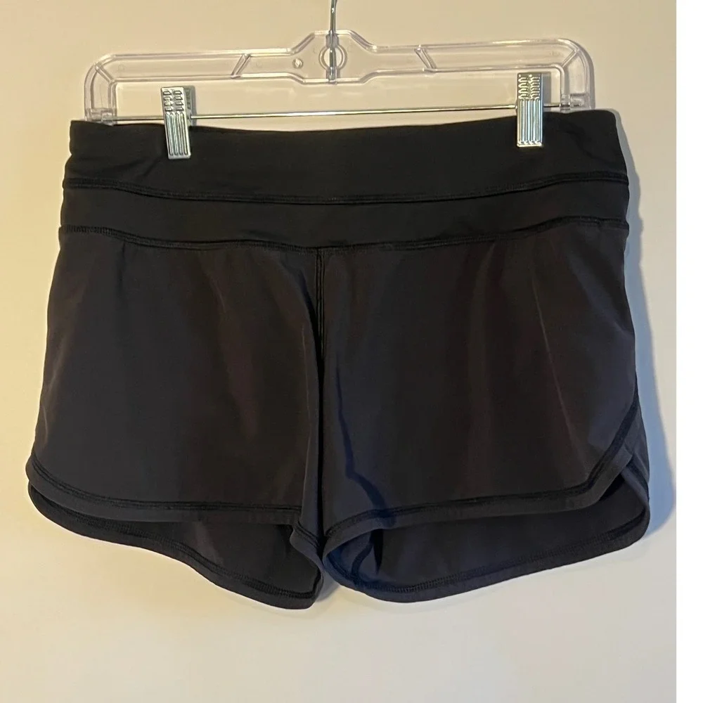 Lululemon Groovy Run Shorts Black Athletic Running Gym Shorts Size 6